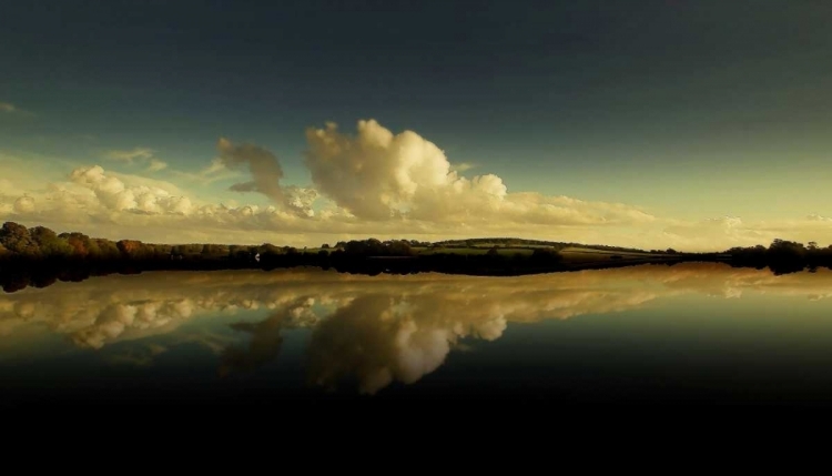 Picture of CLOUD REFLECTION