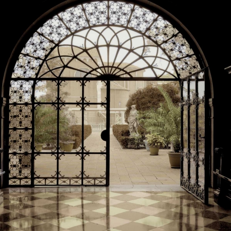 Picture of COURTYARD IN VENEZIA