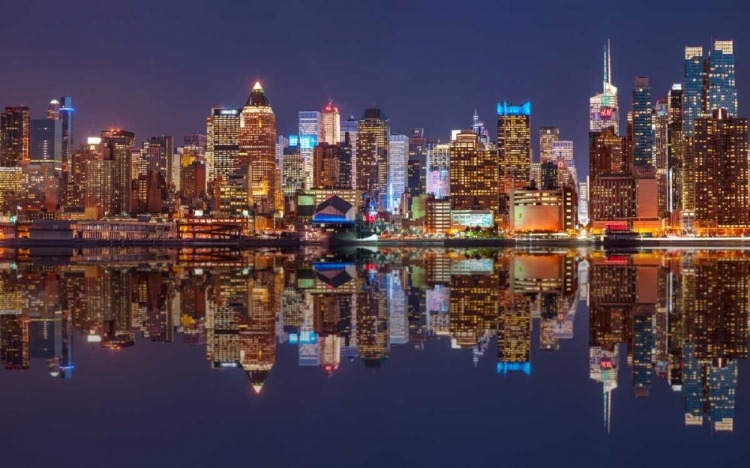 Picture of ILLUMINATED MANHATTAN SKYLINE AT TWILIGHT - NEW YORK CITY