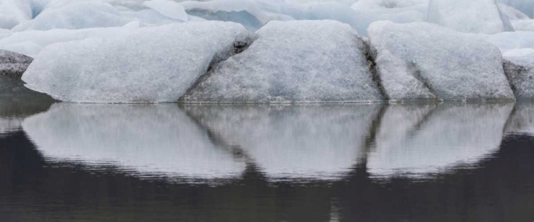 Picture of ICELAND FJALLSJOKULL GLACIER REFLECTS IN WATER