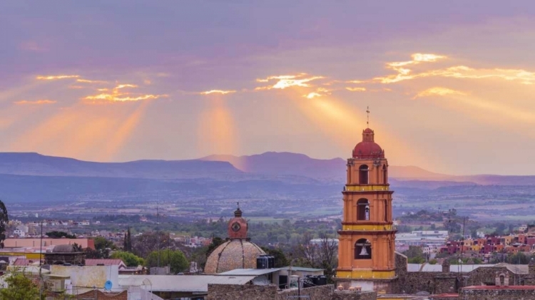 Picture of MEXICO SUNSET OVER THE CITY