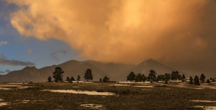 Picture of USA, COLORADO, SOUTH PARK A CLOUDY WINTER SUNSET