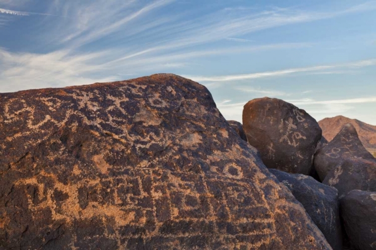 Picture of AZ, GILA BEND PETROGLYPHS ON BOULDERS