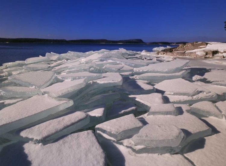 Picture of CANADA, ONTARIO, ROSSPORT, LAKE SUPERIOR