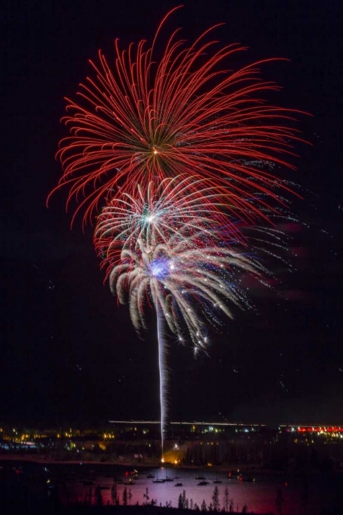 Somerset House Images. COLORADO, FRISCO FIREWORKS DISPLAY ON JULY 4TH
