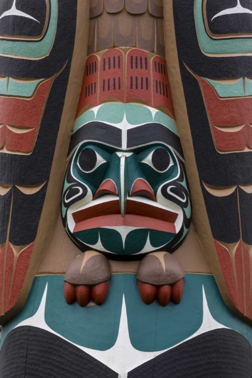 Picture of USA, WASHINGTON STATE, JAMESTOWN TOTEM ART PR