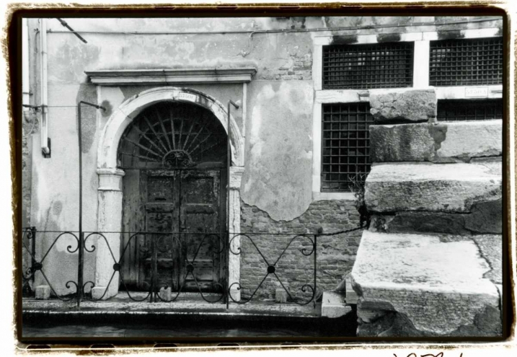 Picture of A VENETIAN STROLL II