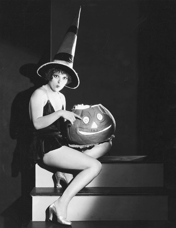 Picture of HALLOWEEN - CLARA BOW