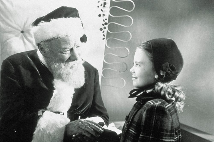 Picture of PROMOTIONAL STILL - MIRACLE ON 34TH STREET