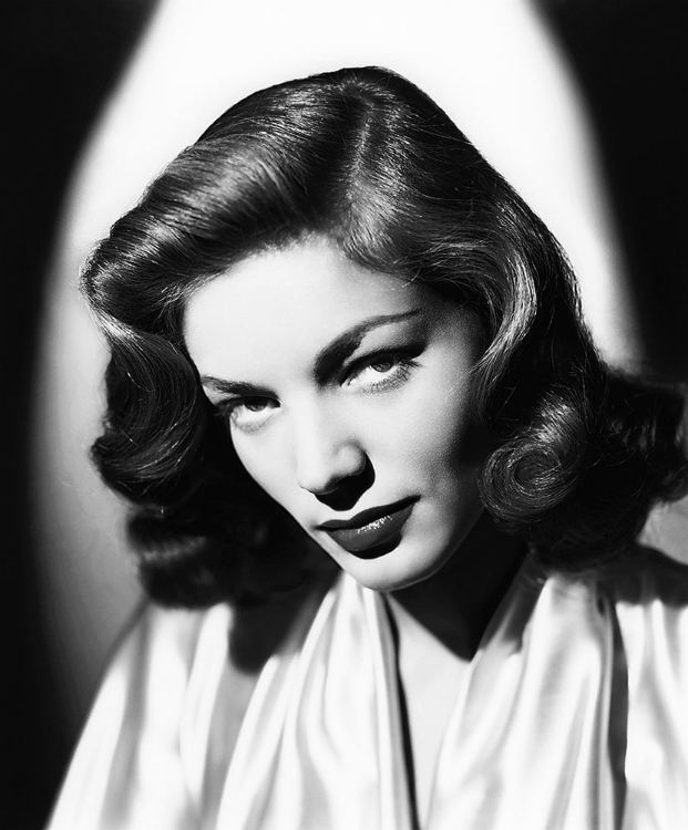 Picture of LAUREN BACALL