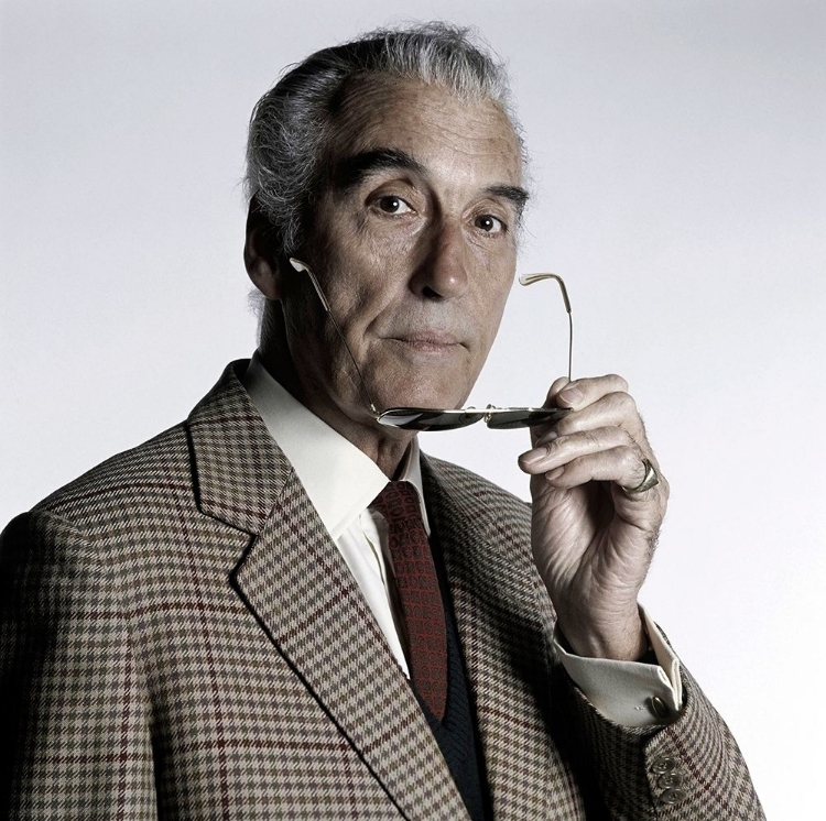 Picture of CHRISTOPHER LEE