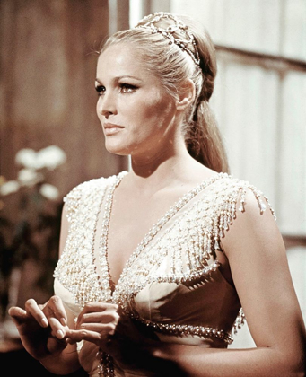 Picture of URSULA ANDRESS