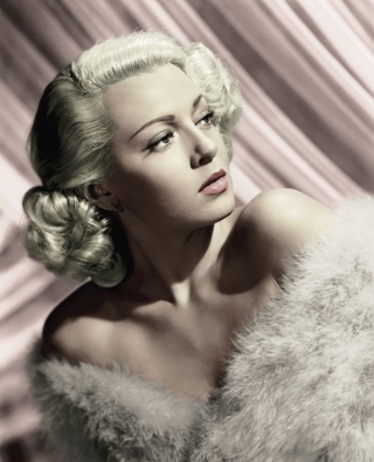 Picture of LANA TURNER