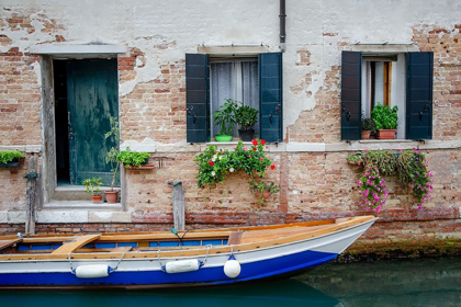 Picture of WORKBOAT RESTING