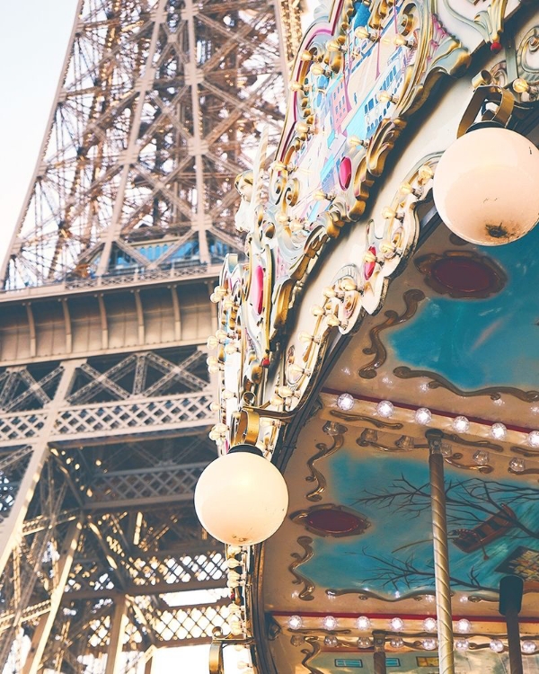 Picture of EIFFEL TOWER AND CAROUSEL