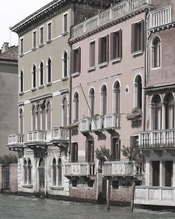 Picture of VENETIAN FACADE PHOTOS IV