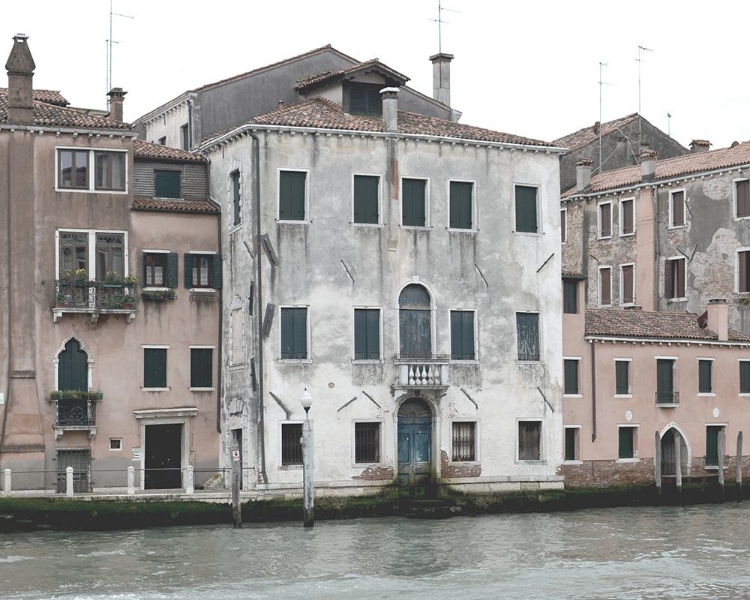 Picture of VENETIAN FACADE PHOTOS VI