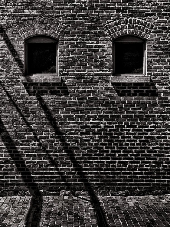 Picture of TORONTO DISTILLERY DISTRICT WINDOWS NO 2