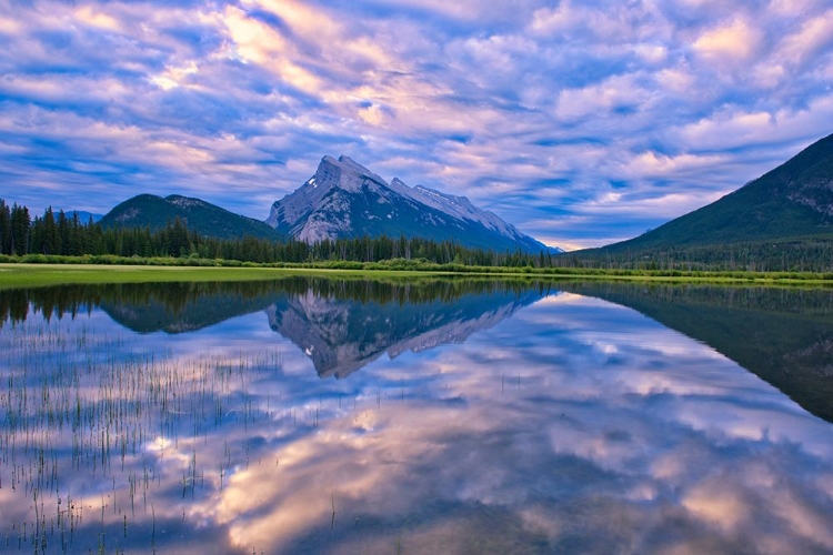 Picture of CANADA-ALBERTA-BANFF NATIONAL PARK REFLECTIONS IN LAKE AT SUNRISE