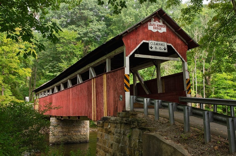 Picture of LOWER HUMBERT COVERED BRIDGE SPANNING LAUREL HILL CREEK LAUREL HIGHLANDS-PENNSYLVANIA