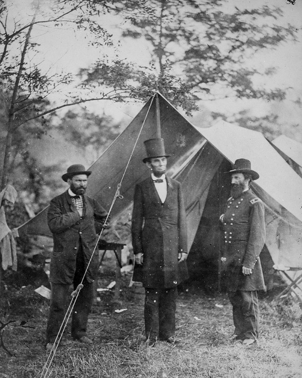 Picture of PRESIDENT LINCOLN-ALLAN PINKERTON-AND MAJ. GEN. JOHN A. MCCLELAND