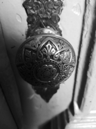 Picture of DOOR KNOB 1