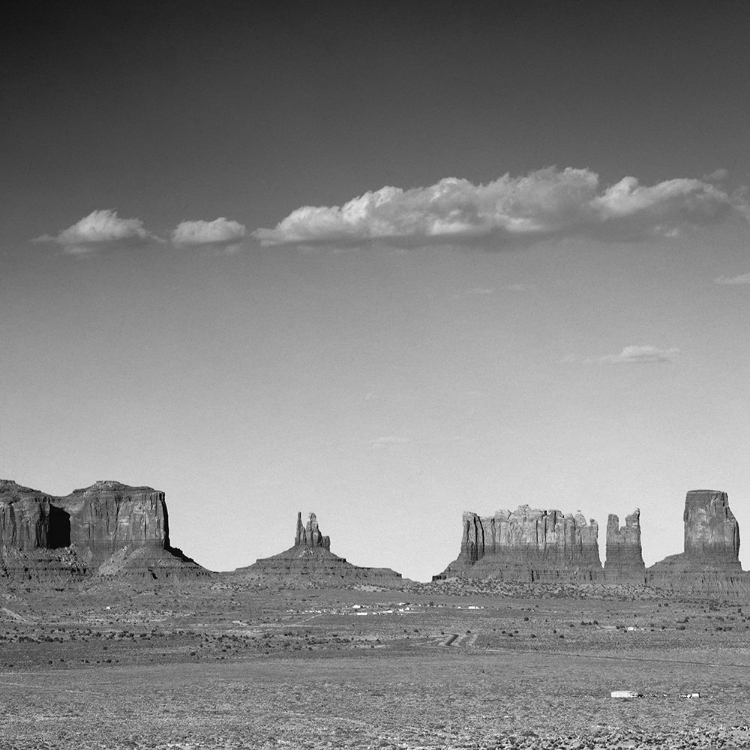 Picture of MONUMENT VALLEY