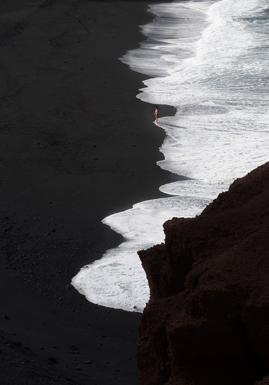 Picture of THE BEACH