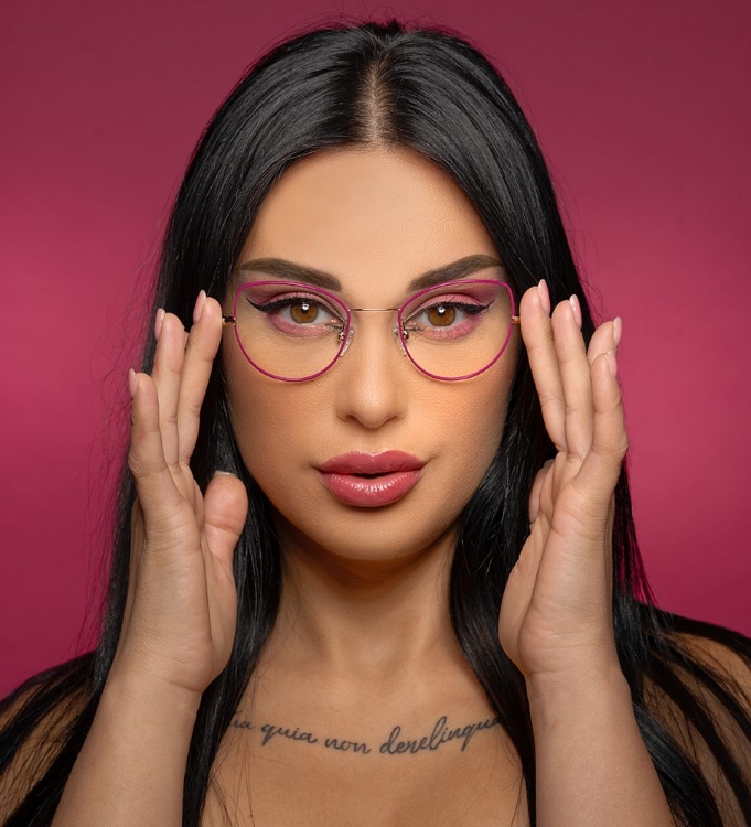 Picture of EYEWEAR MAKEUP