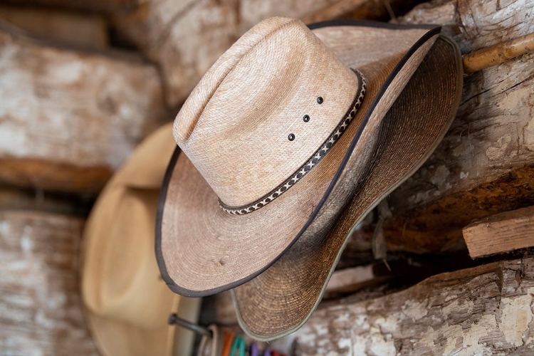 Picture of USA-COLORADO-WESTCLIFFE MUSIC MEADOWS RANCH TACK ROOM-COWBOY HAT DETAIL