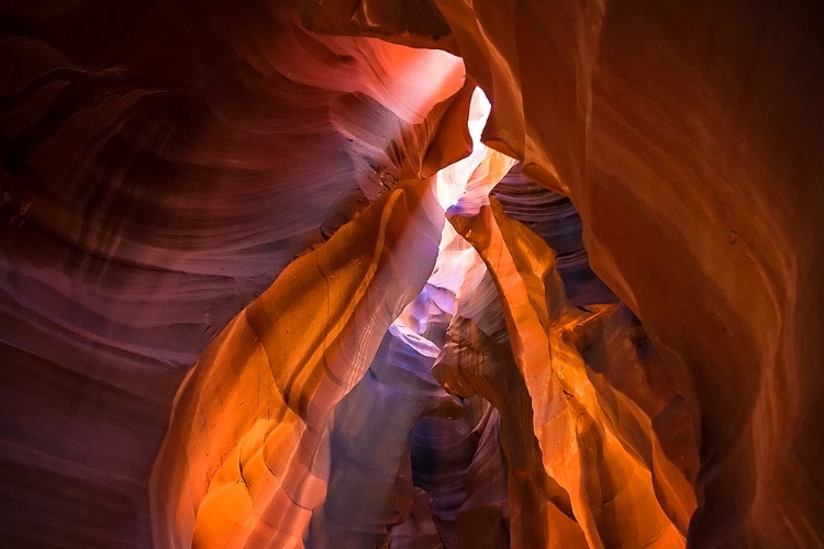 Picture of ANTELOPE CANYON 4