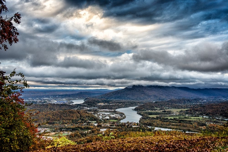 Picture of FALL VIEW TO LOOKOUT