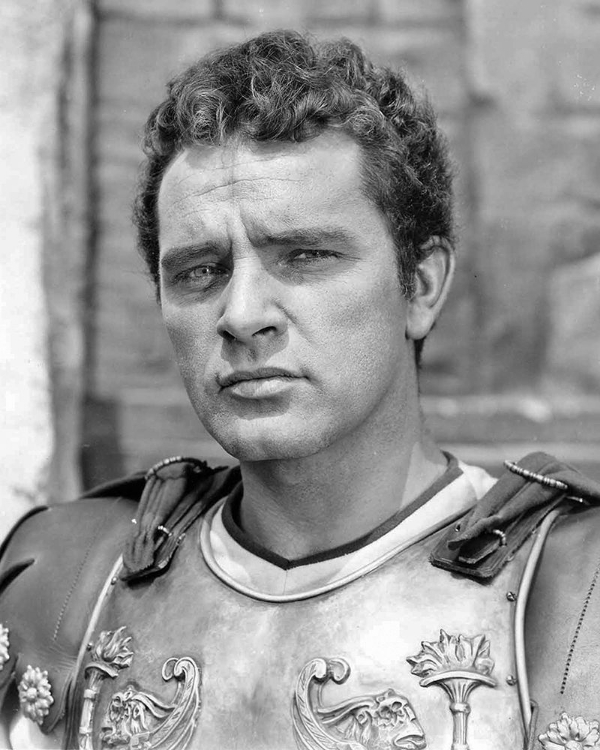 Picture of RICHARD BURTON, THE ROBE, 1953