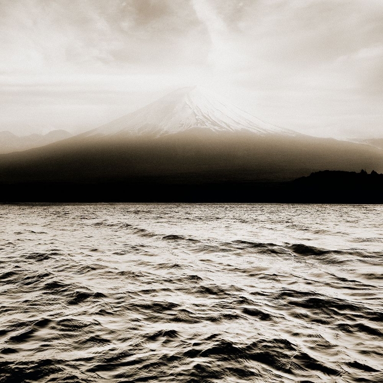 Picture of LAKE SHOJI-KO AND MOUNT FUJI, HONSHU