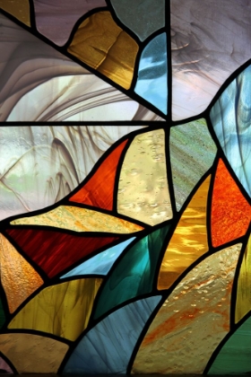 Picture of STAINED GLASS WINDOW