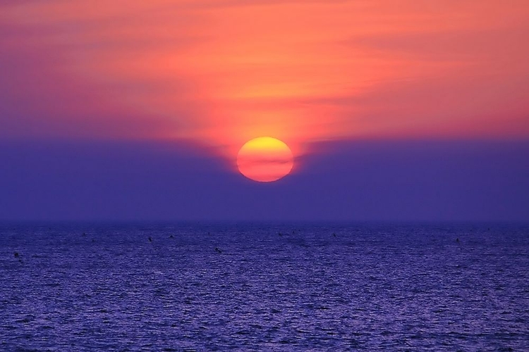 Picture of SUNSET OVER THE OCEAN