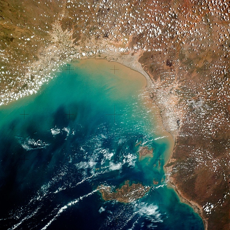 Picture of VIEW OF PORTION OF QUEENSLAND - AUSTRALIA FROM SKYLAB SPACE STATION