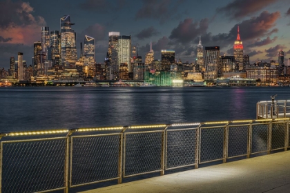 Picture of MID-MANHATTAN SKYLINE AT TWILIGHT III