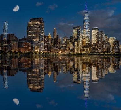 Picture of MOON OVER MANHATTAN