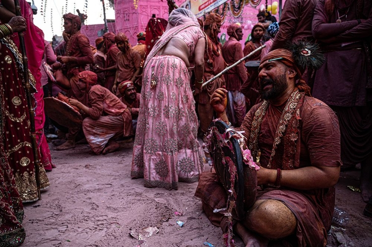 Picture of HOLI OF BARSANA-24