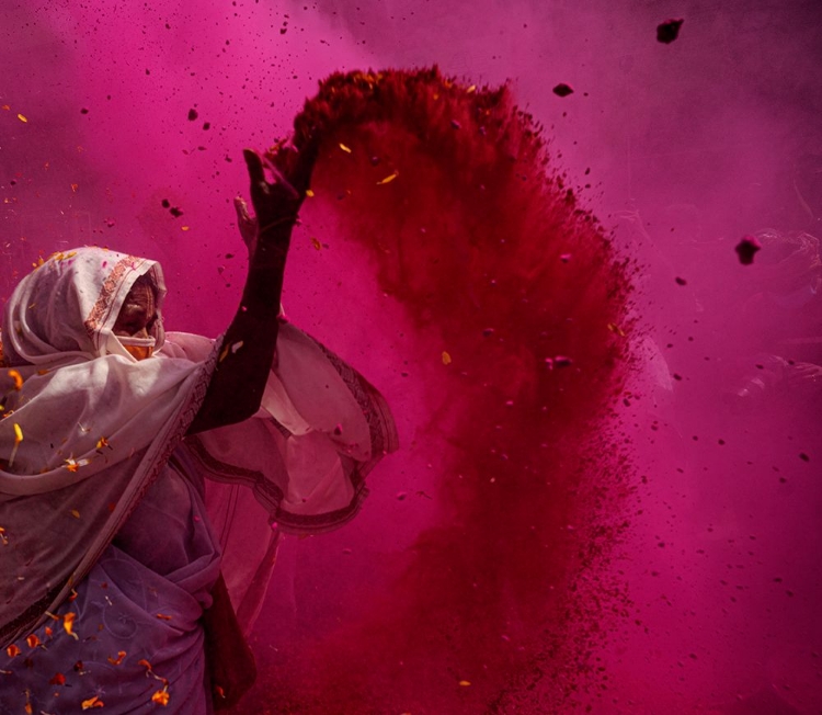 Picture of WIDOWS HOLI - VRINDAVAN-6