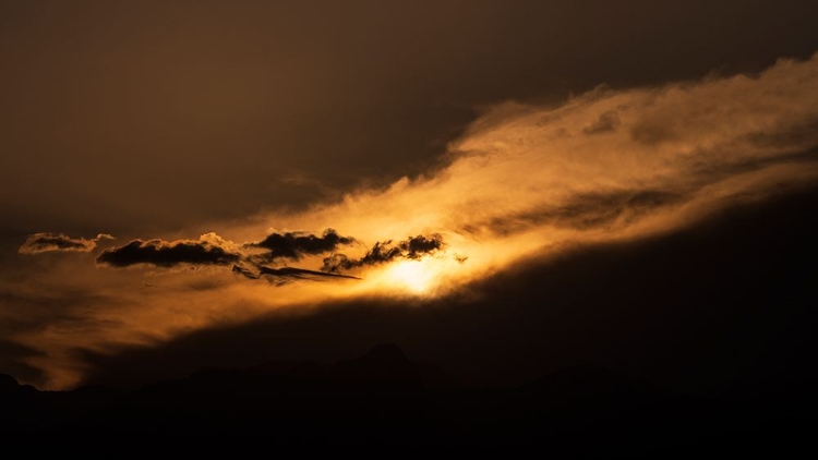 Picture of DRAMATIC SKY AND BEAUTIFUL CLOUDS