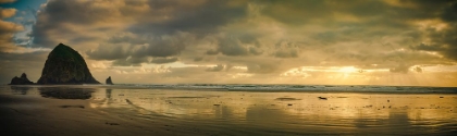 Picture of HAYSTACK SUNSET PANORAMA