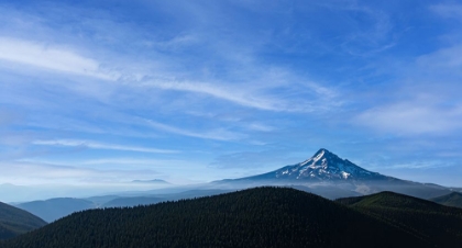 Picture of MOUNTAIN MEETS SKY