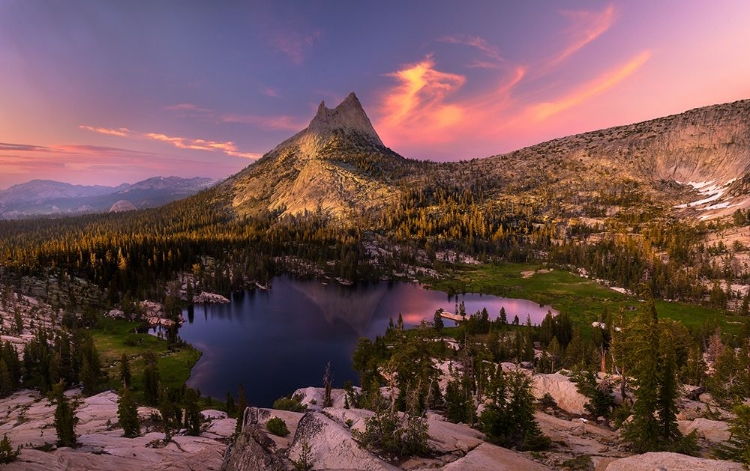 Picture of UPPER CATHEDRAL LAKE PARADISE