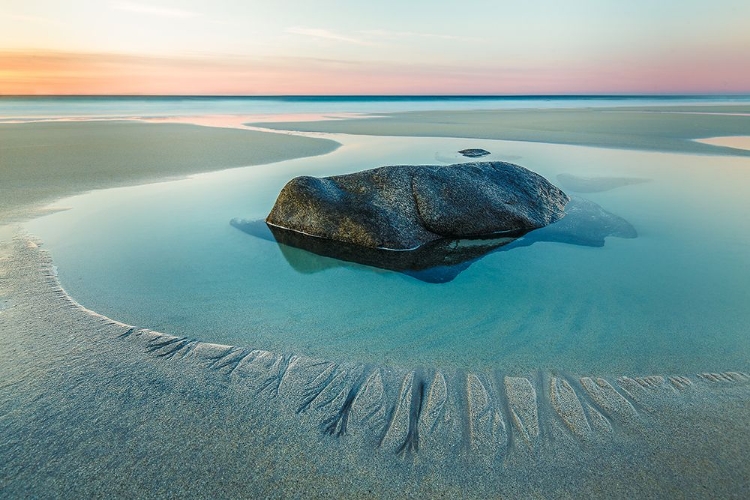 Picture of SUNSET ON UTTAKLEIV BEACH