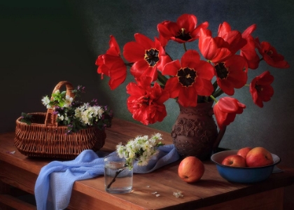 Picture of WITH A BOUQUET OF RED TULIPS