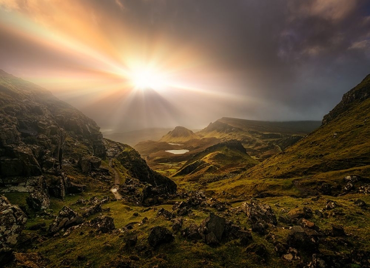 Picture of TROTTERNISH RIDGE LIGHT #3