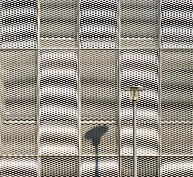 Picture of THE LAMP AND ITS SHADOW