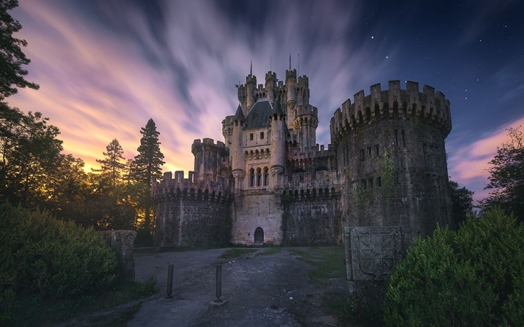 Picture of MOONLIGHT OVER THE CASTLE